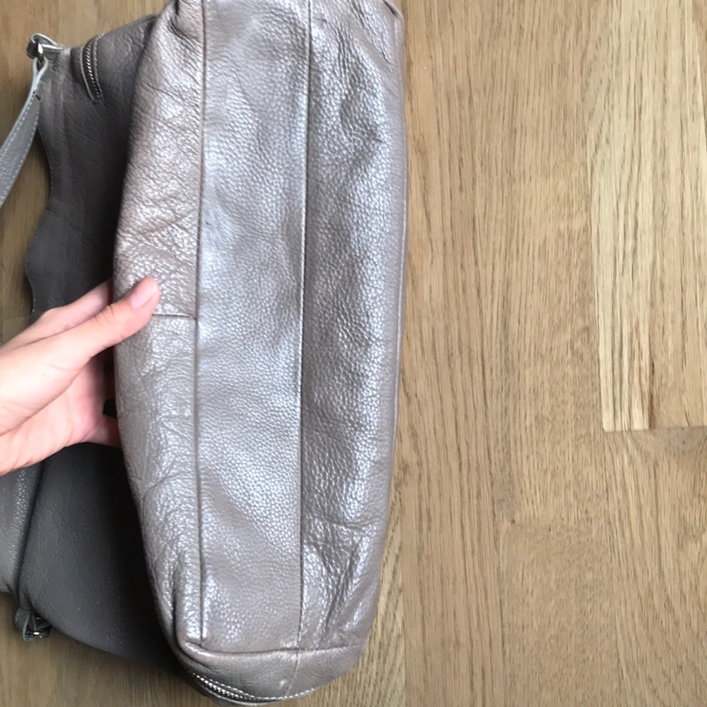 Hobo Shoulder Bag - Picture 6 of 8